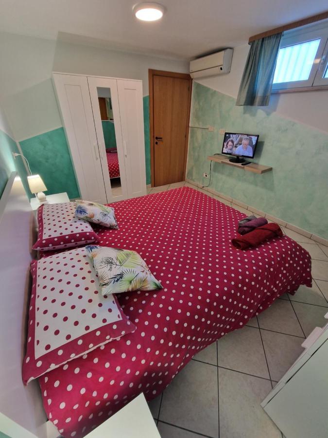 Casa Dell'Ape Maia Apartment แตร์โมลิ ภายนอก รูปภาพ