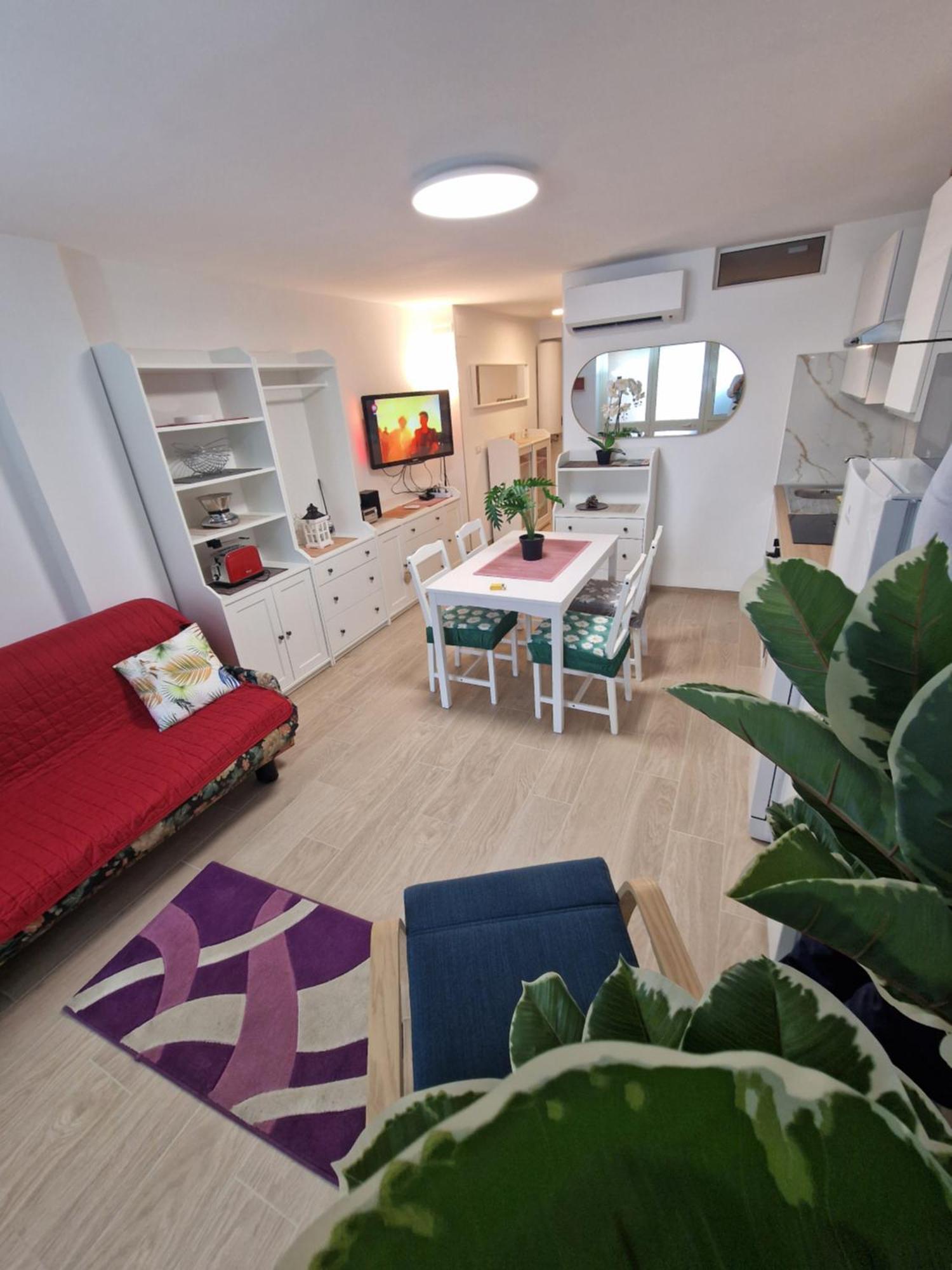 Casa Dell'Ape Maia Apartment แตร์โมลิ ภายนอก รูปภาพ